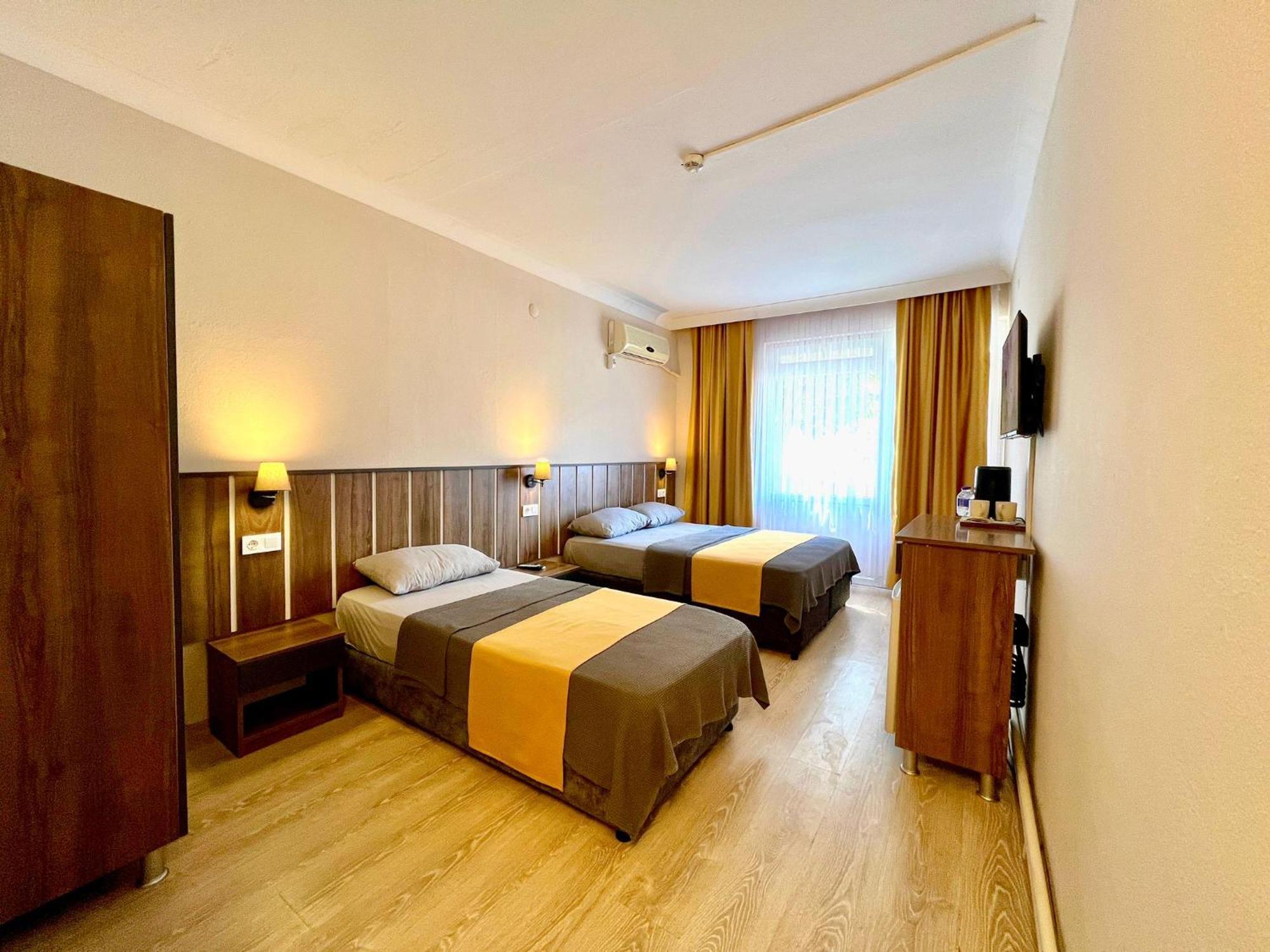 Cord Hotel & Resort エドレミト エクステリア 写真
